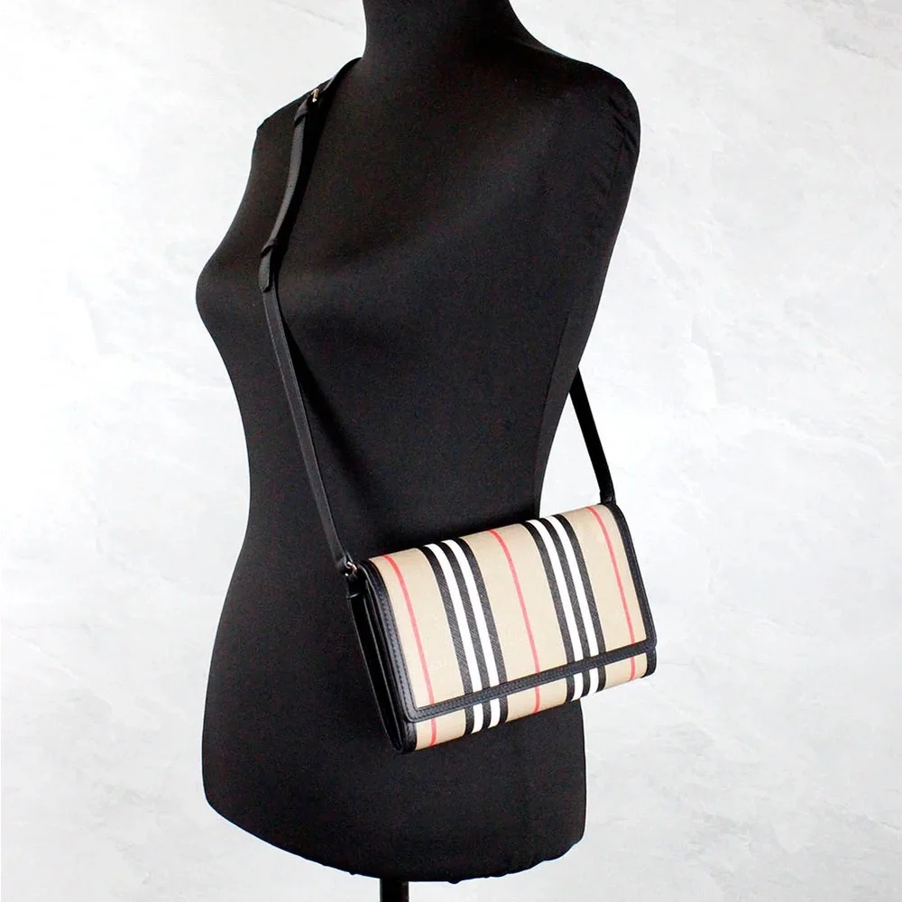 Burberry Hannah crossbody